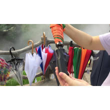 O logotipo promocional do golfe premium imprime guarda-chuvas personalizados com impressão, peças sobressalentes de botões da Indonésia para guarda-chuvas
